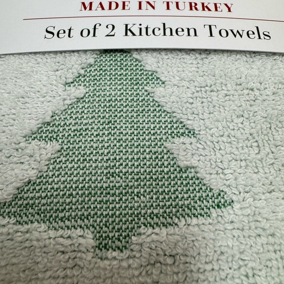 MADE IN TURKEY DECORATIVE HOLIDAY TOWEL SET OF 2 - Picture 8 of 13